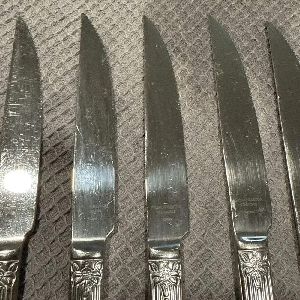 Reed & Barton Renaissance stainless steel steak knives X5